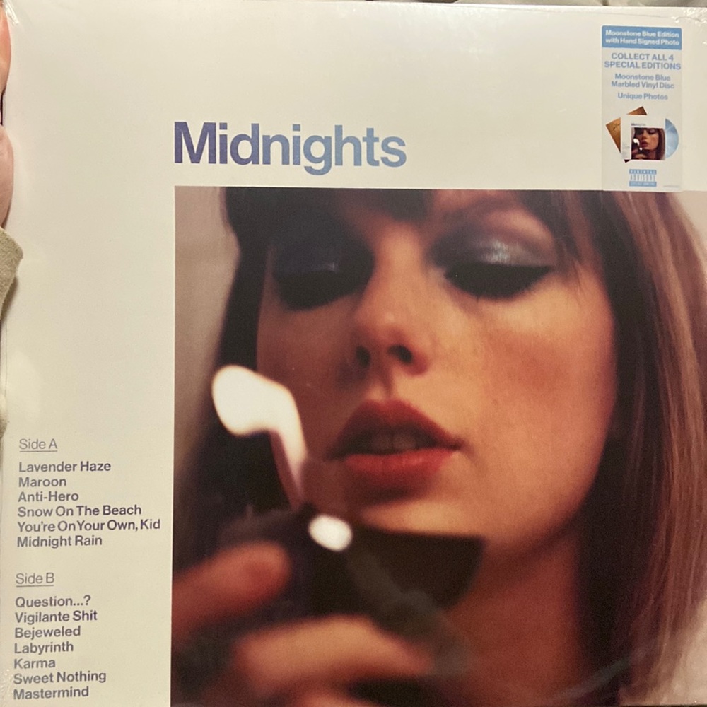 Taylor Swift signed Moonstone Blue Edition SEALED